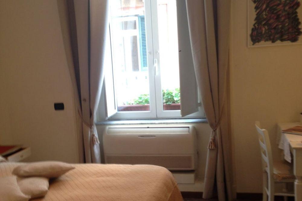 La Dimora Dei Baroni Bed & Breakfast Наполи Екстериор снимка