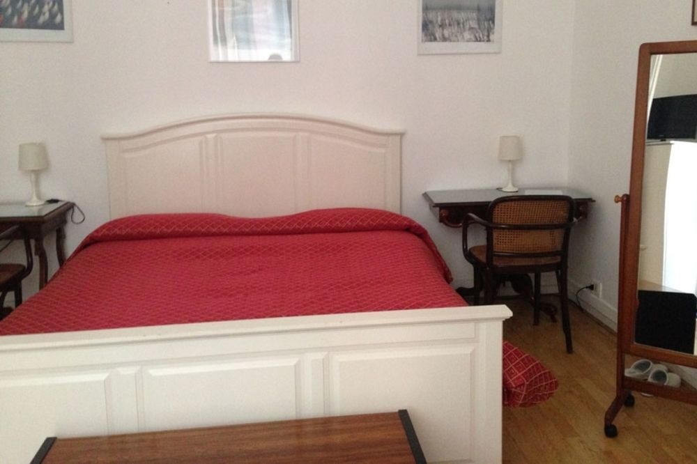 La Dimora Dei Baroni Bed & Breakfast Наполи Екстериор снимка